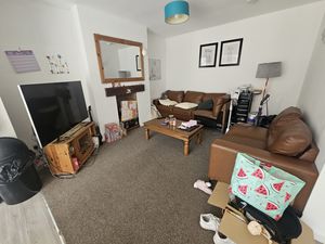 Photo 9- click for photo gallery